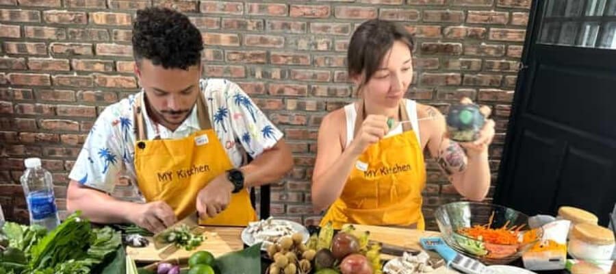 What’s on the Menu in Home-Hosted Dinner